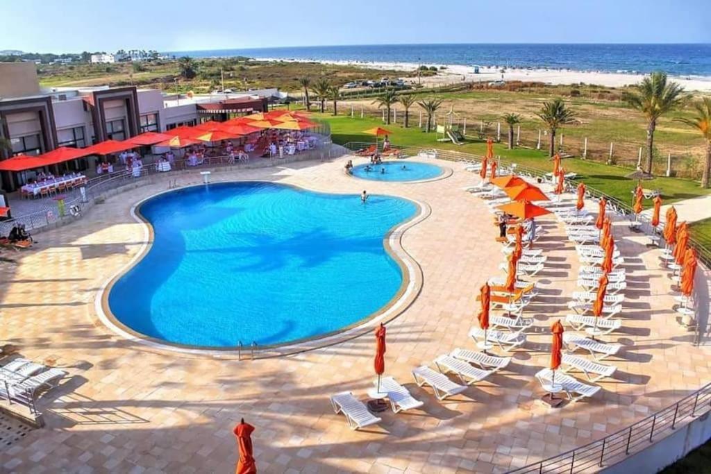 Andalucia Bizerte Plage Et Piscine Екстериор снимка